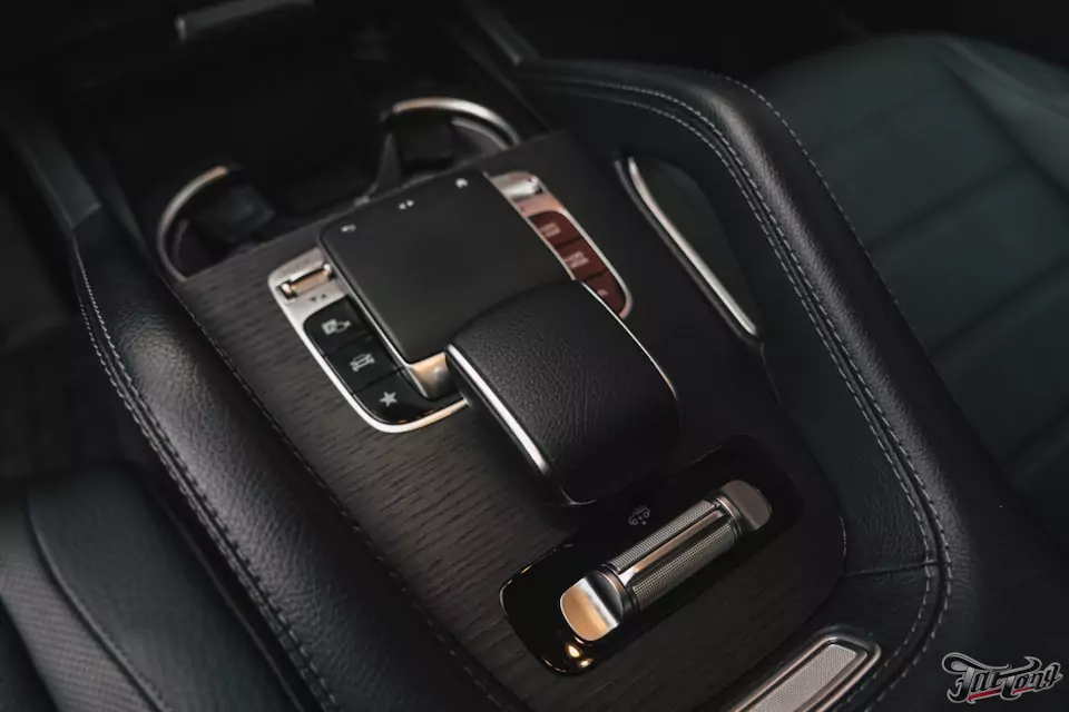 Химчистка салона для Mercedes GLE 400d